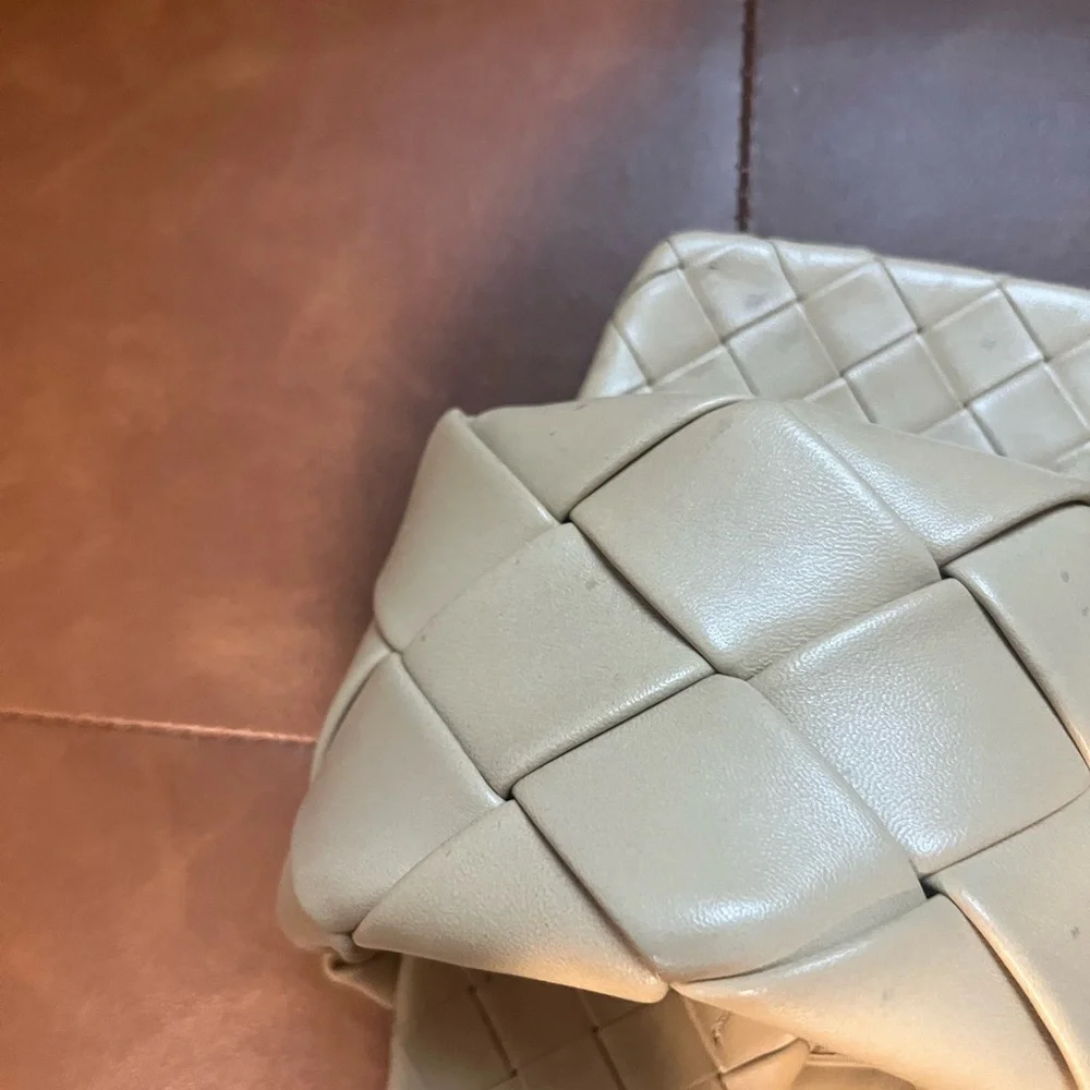 Bottega Veneta Lido Sandals Size 38 Cream Intrecciato Woven Leather Slides - Picture 15 of 16